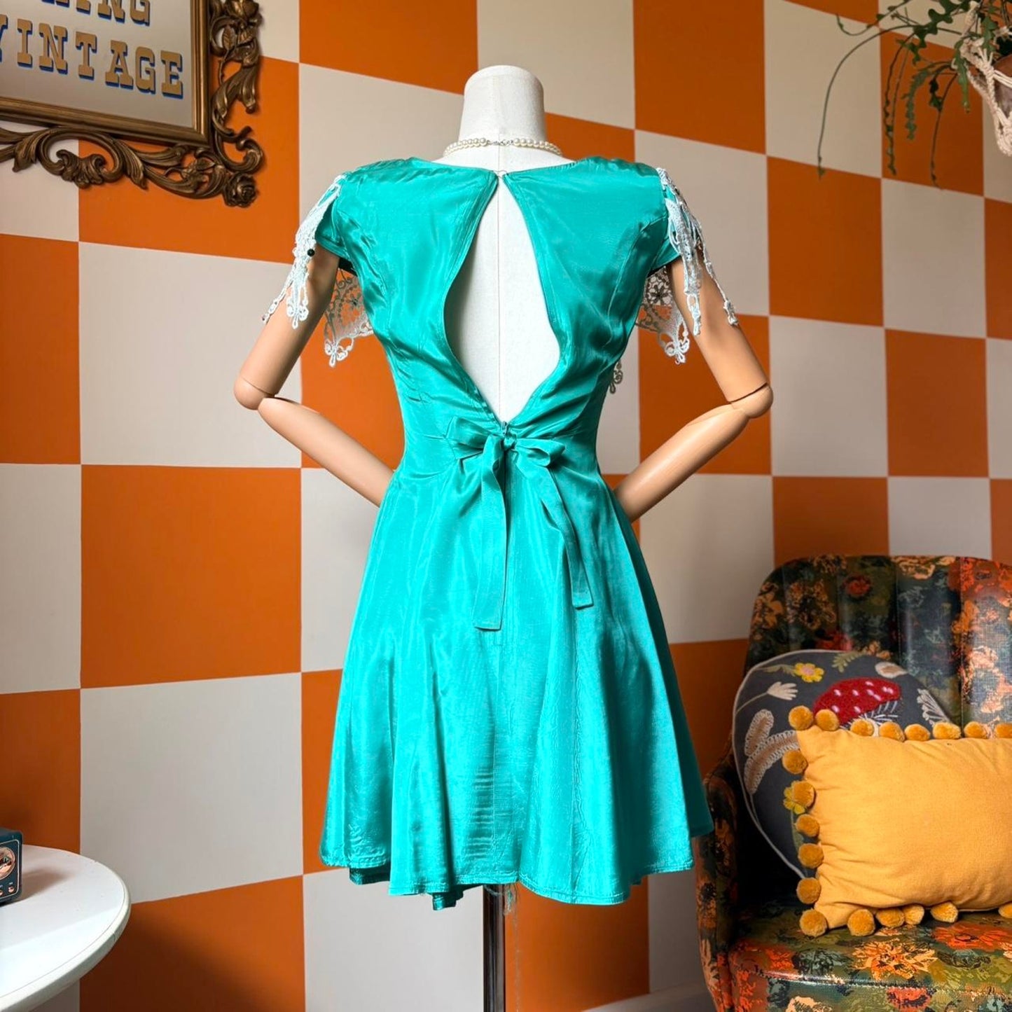 80s 90s Vintage Kelly Green Satin And Lace Faux Off the Shoulder Mini Dress
