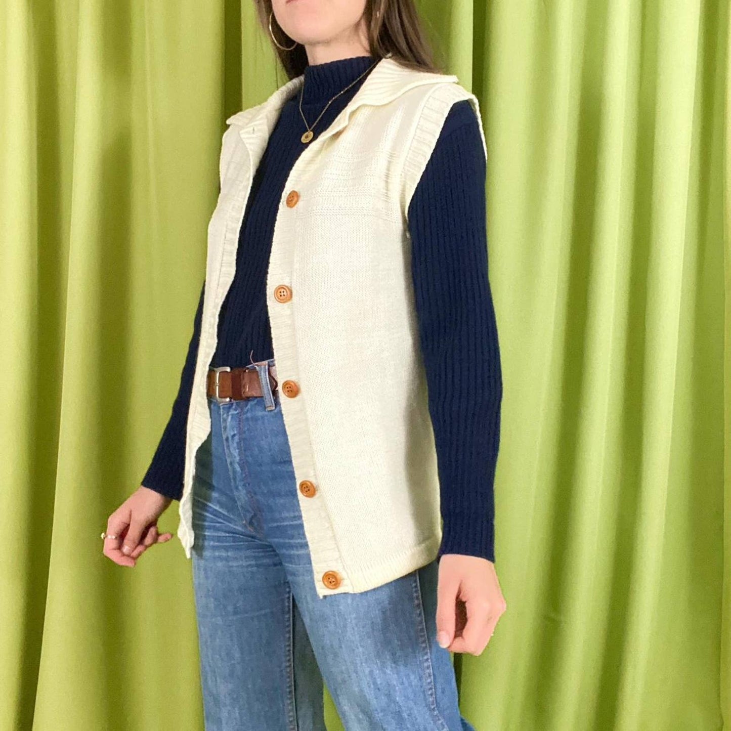 70s Vintage Off White Knit Sweater Vest with Wooden Buttons