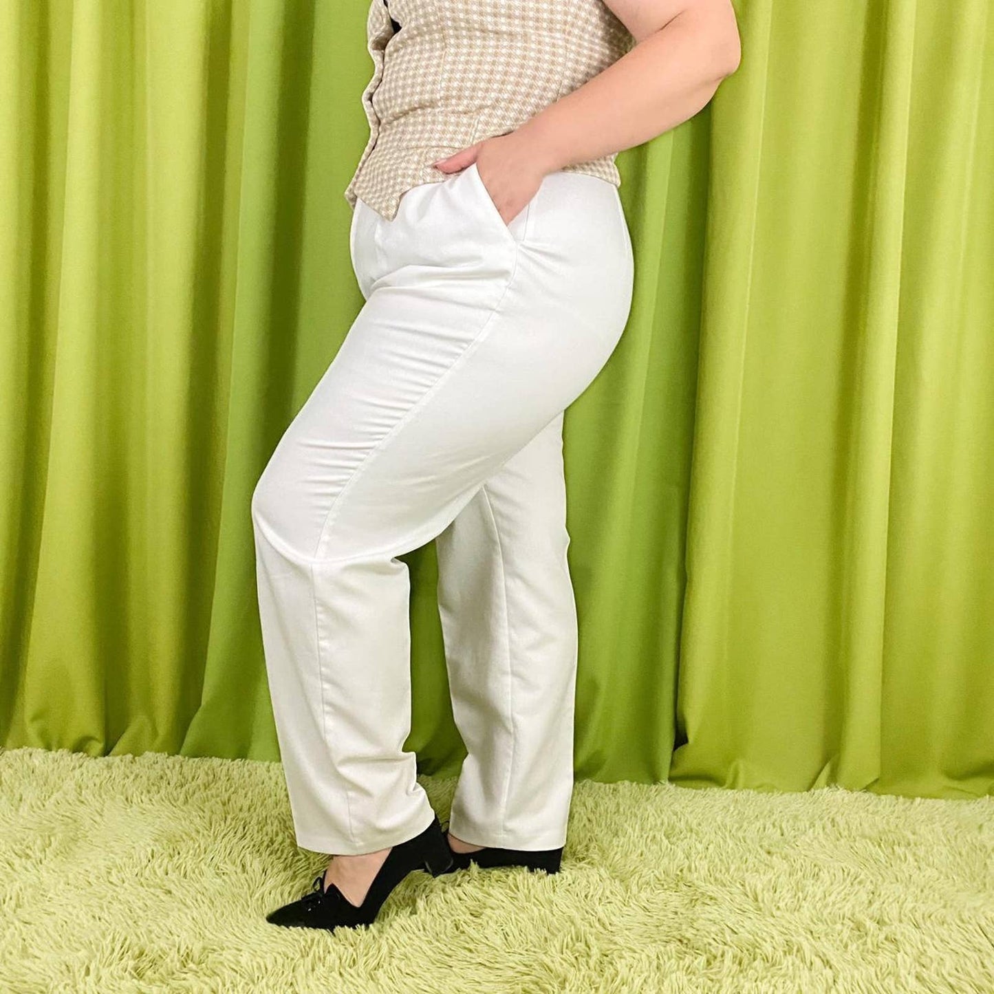 80s Vintage White High Waisted Tapered Levi’s Trousers