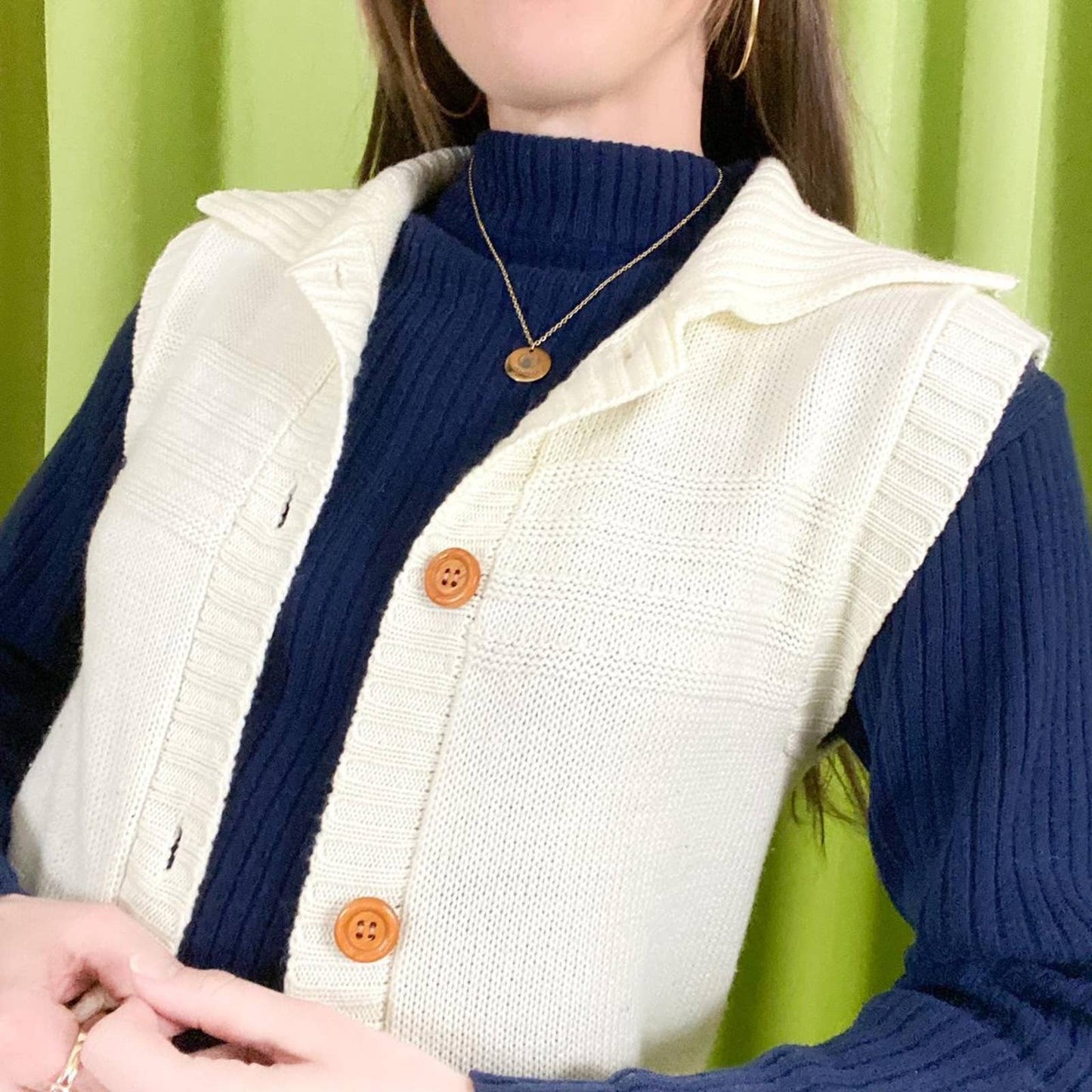 70s Vintage Off White Knit Sweater Vest with Wooden Buttons