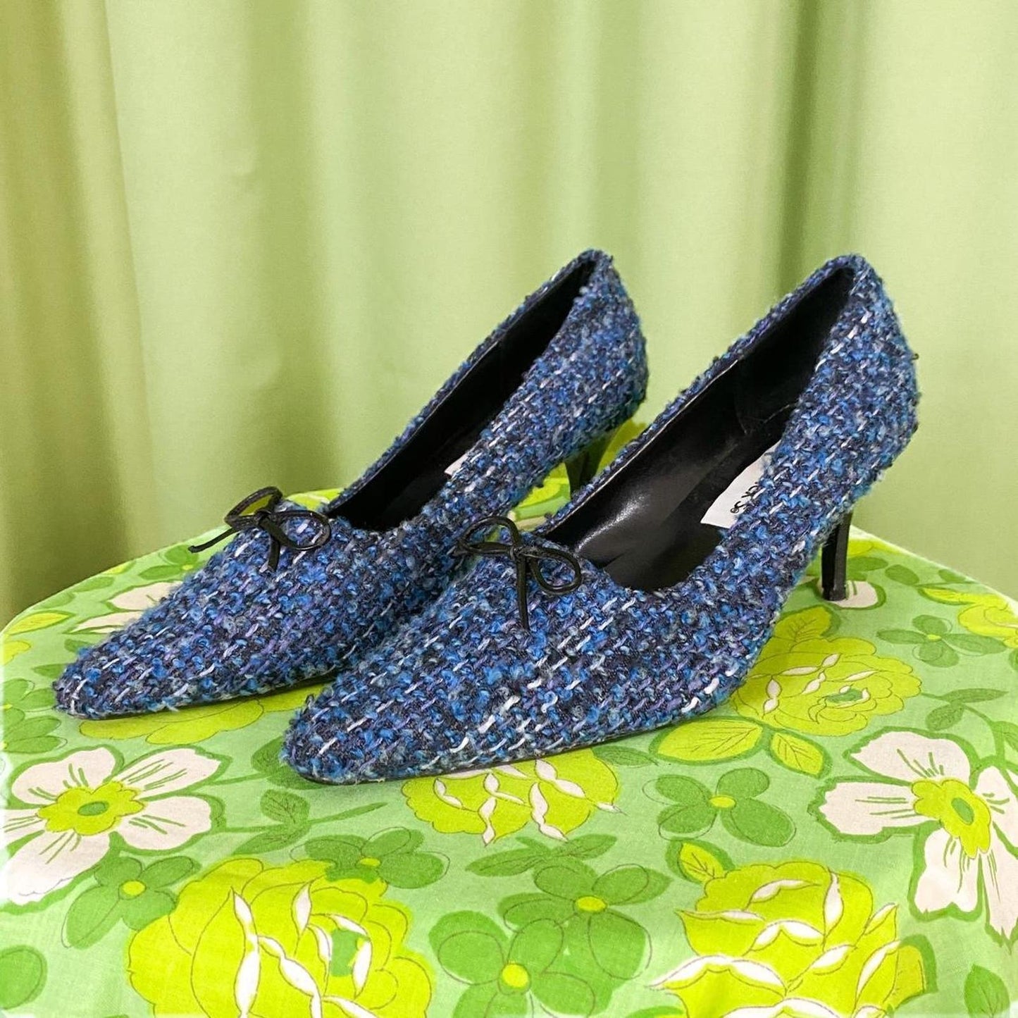 90s Vintage Blue and Purple Woven Tweed Style Pointed Toe Kitten Heel Pumps