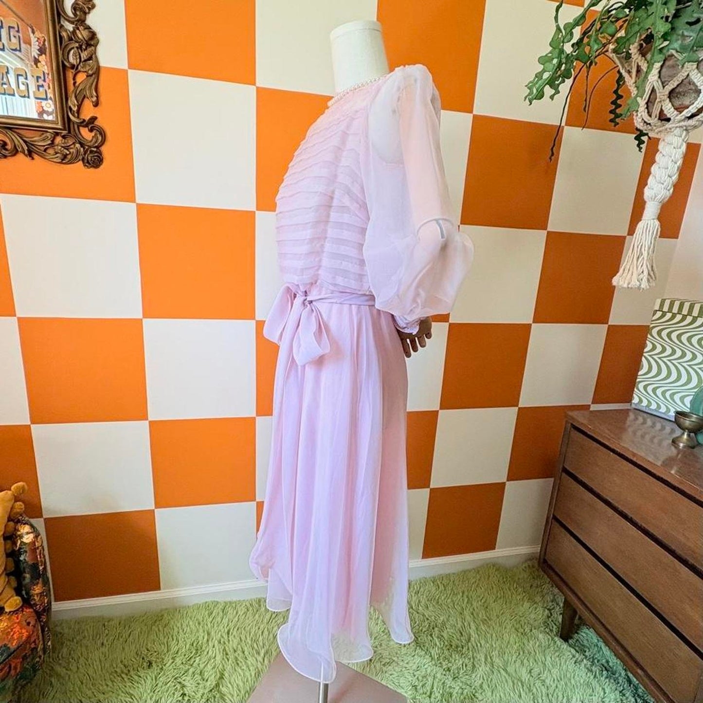 80s Vintage Pastel Dusty Pink Sheer Sleeve Lace Midi Dress