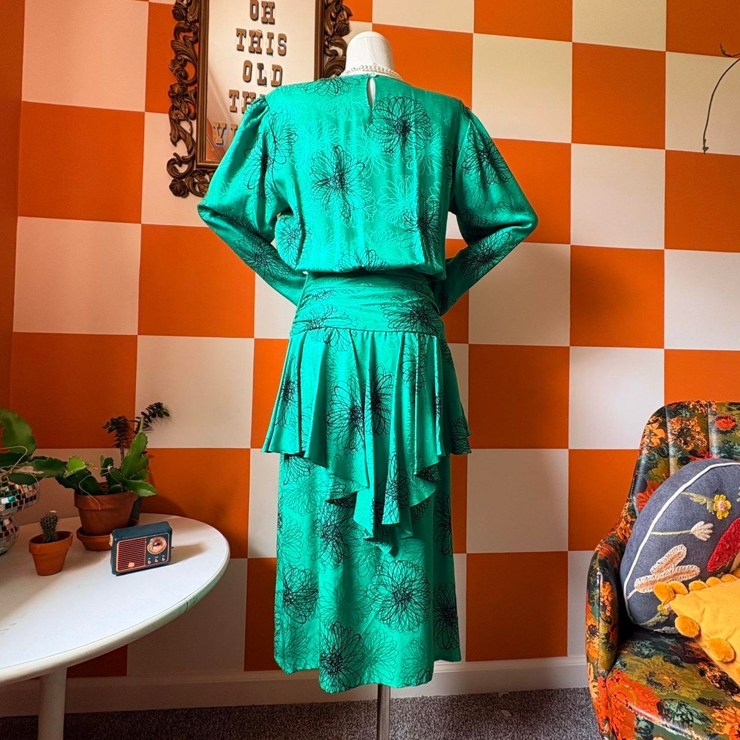 80s Vintage Kelly Green and Black Abstract Spiral Print Silk Peplum Dress