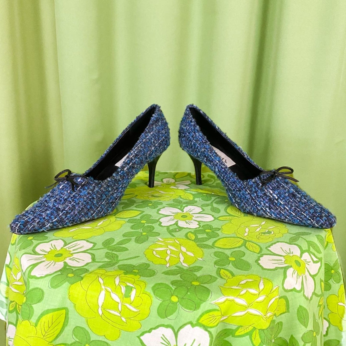 90s Vintage Blue and Purple Woven Tweed Style Pointed Toe Kitten Heel Pumps