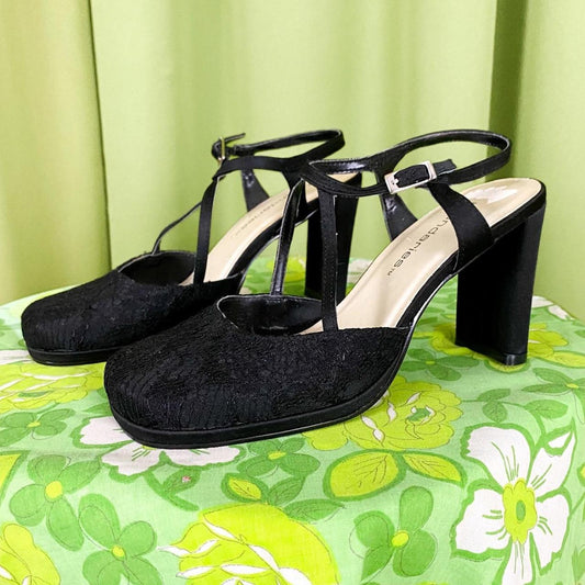 90s Black Lace Mary Jane Heels With Buckle Closure