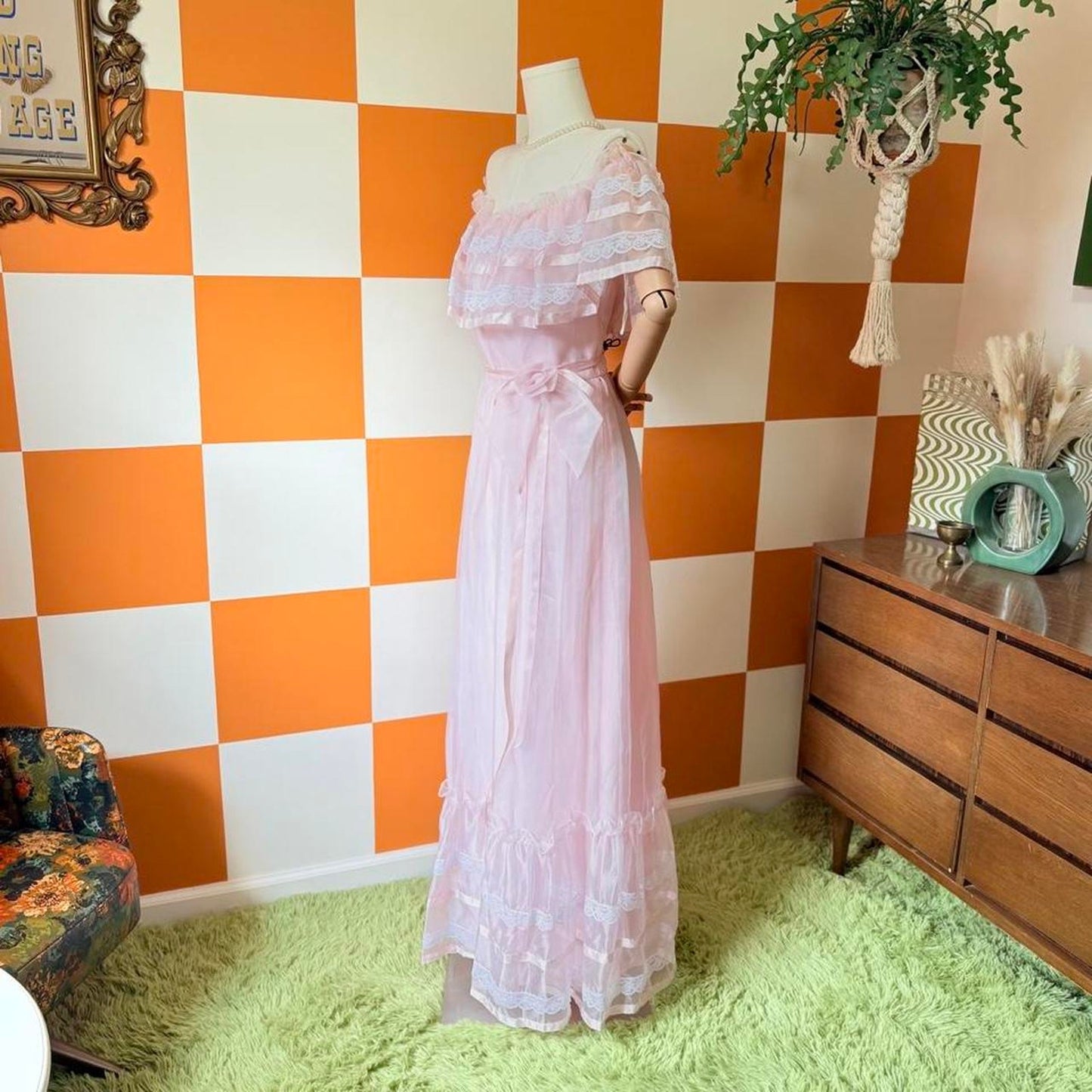 70s Vintage Pastel Pink Lace Off The Shoulder Prairie Style Formal Gown