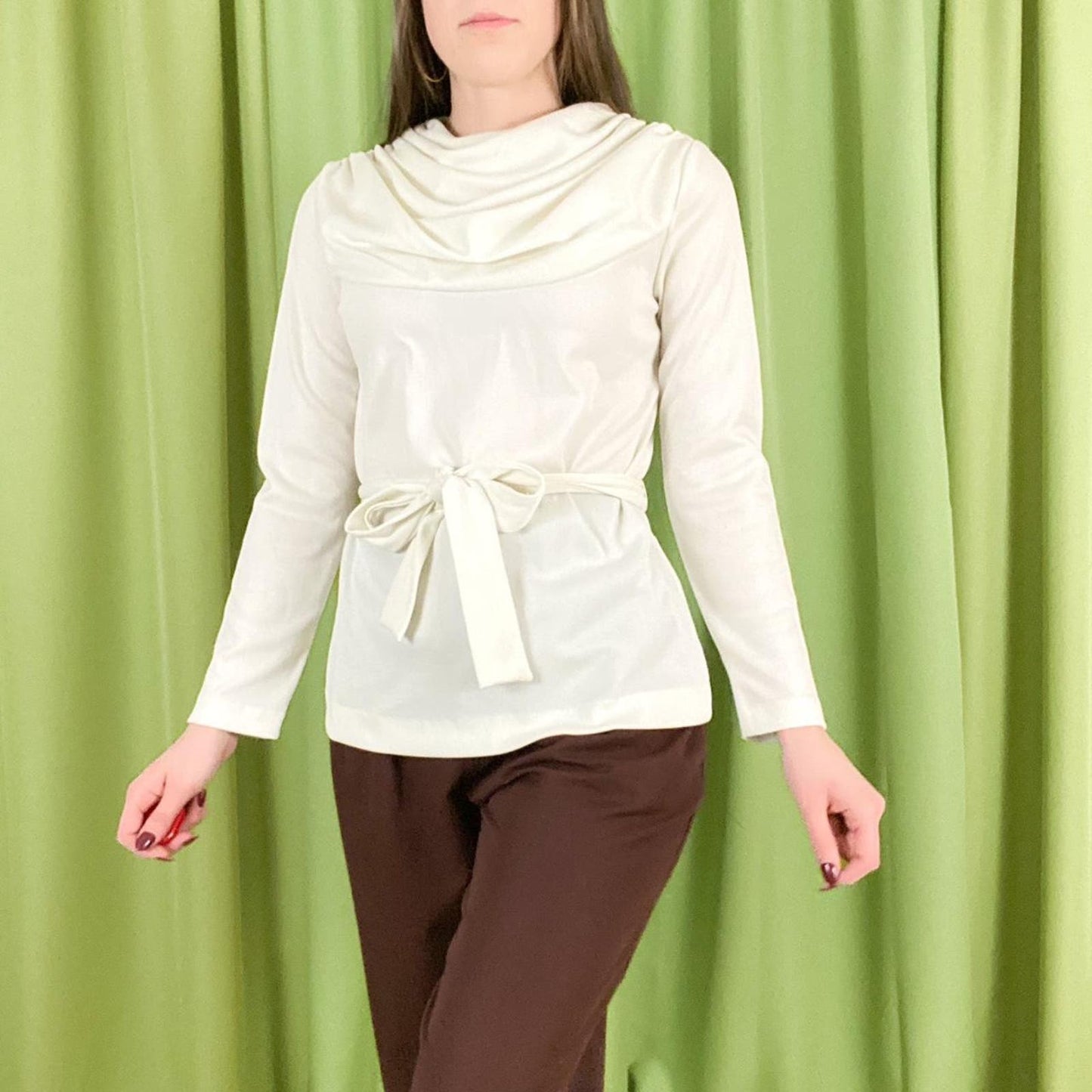 70s Vintage Off White Polyester Cowl Neck Tunic Long Sleeve Blouse with Belt