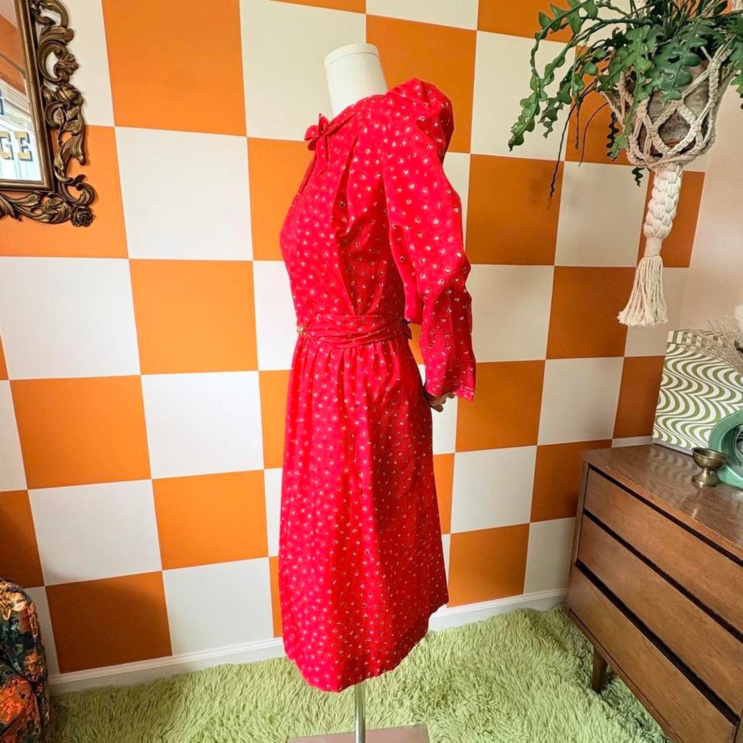80s Vintage Red Geometric Print Peter Pan Pussybow Collar Midi Dress