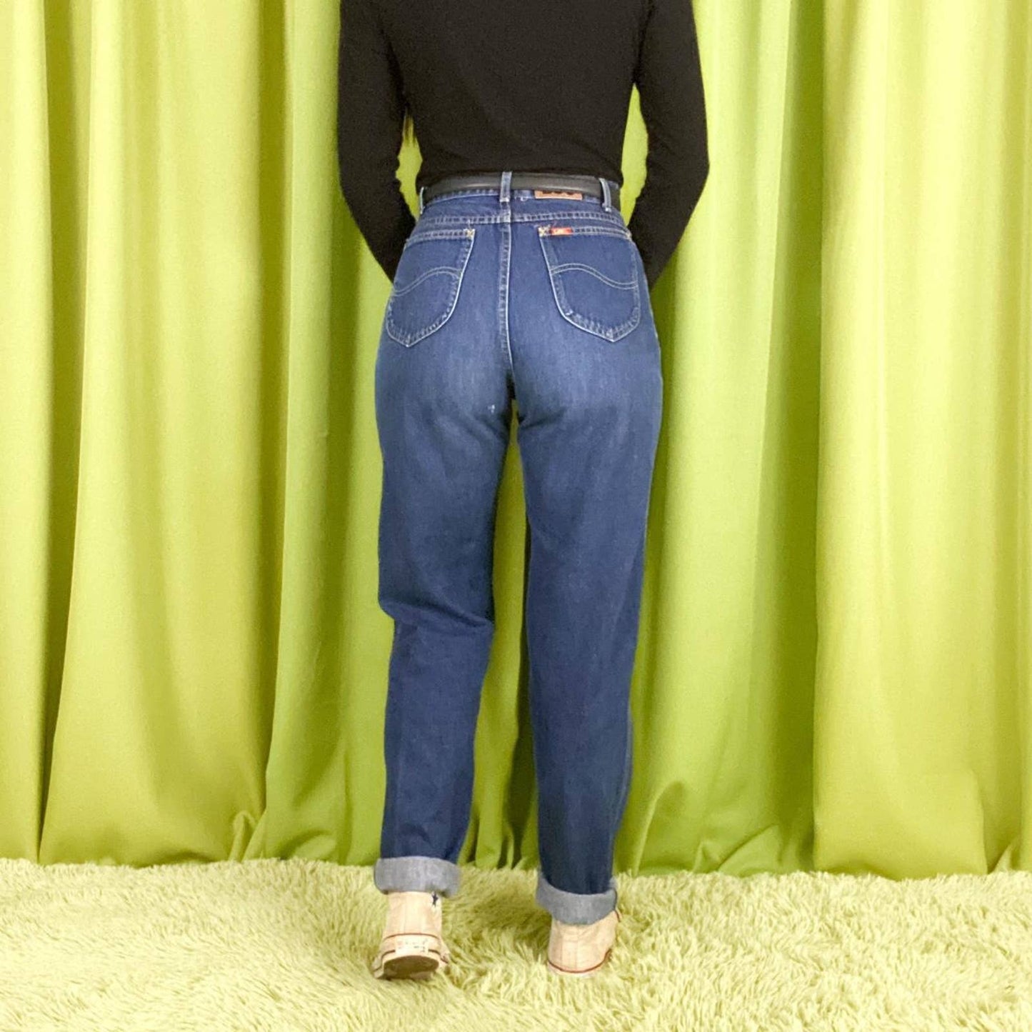 80s Vintage Classic Wash High Waisted Western Cut Tapered Mom Jeans