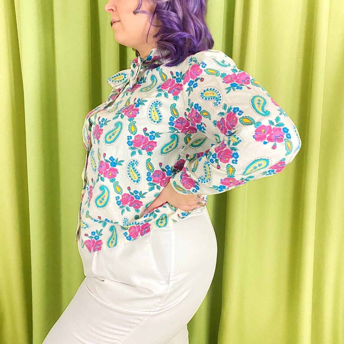 80s Vintage Blue and Pink Paisley Print Pussybow Collar Blouse