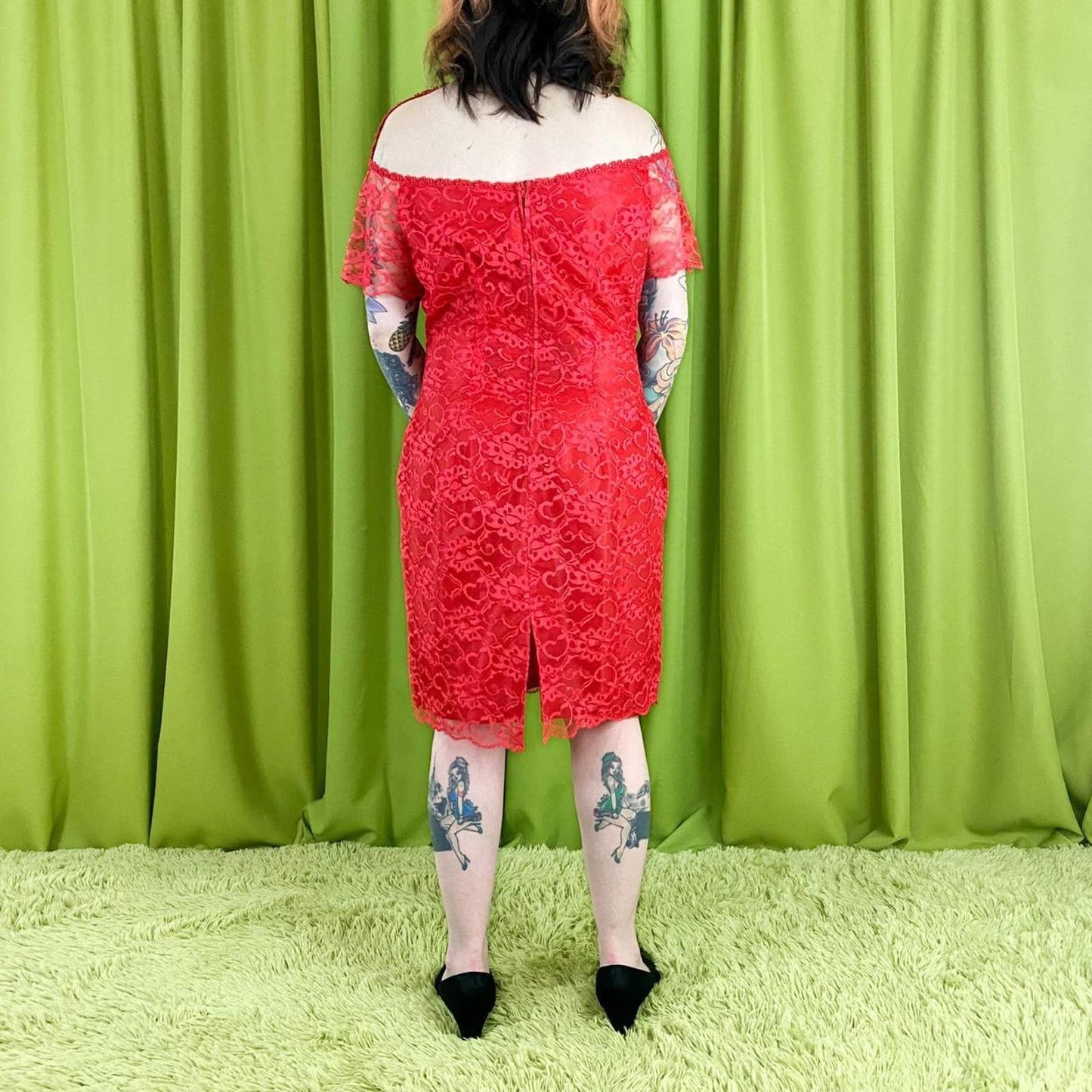 80s Vintage Red Lace Off The Shoulder Bodycon Dress with Attached Choker