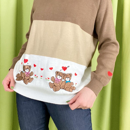 80s Vintage White Tan and Brown Heart Teddy Bear Embroidered Sweater